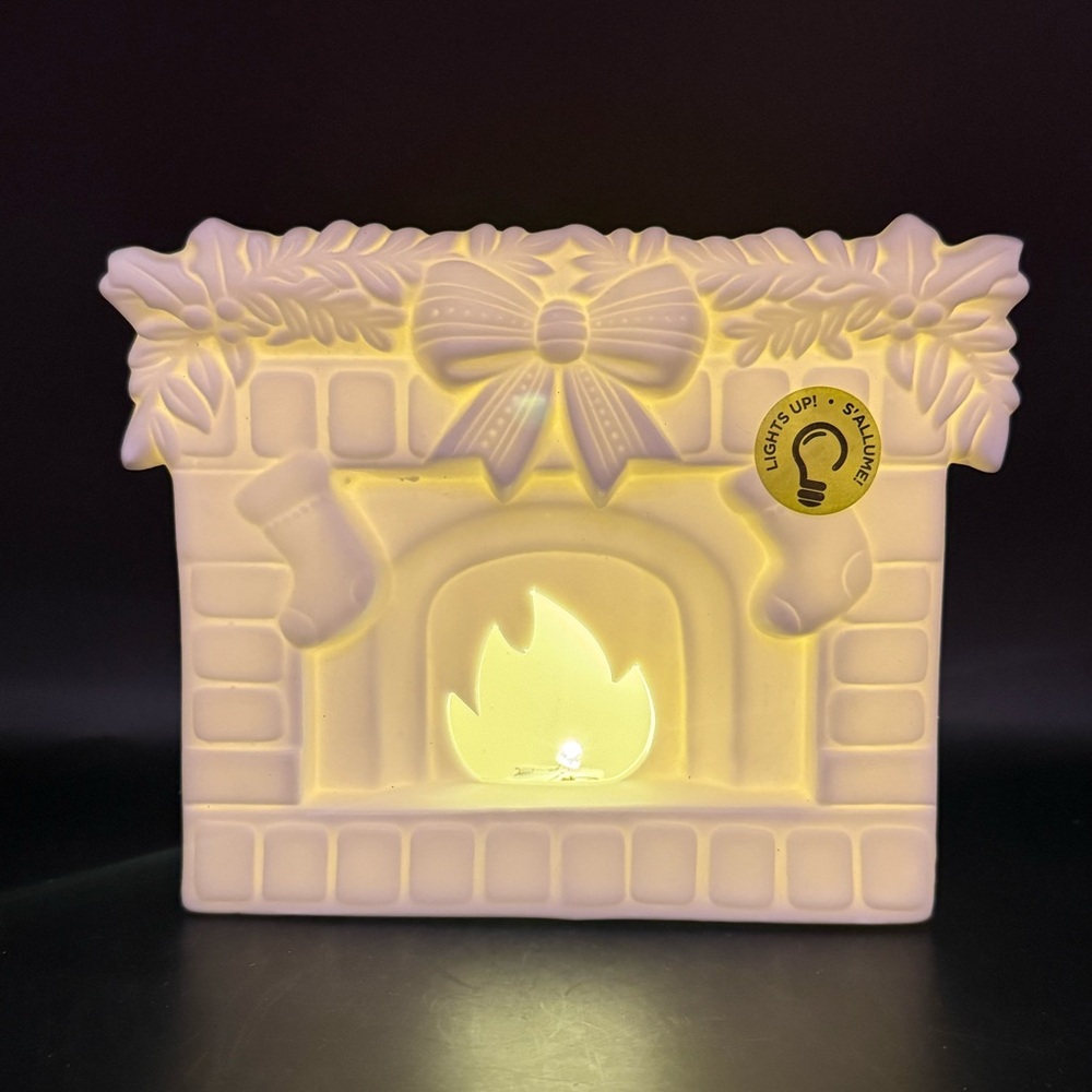 Ceramic Pre-lit Christmas Fireplace Ready to Paint DIY 7”x5.2”x3”